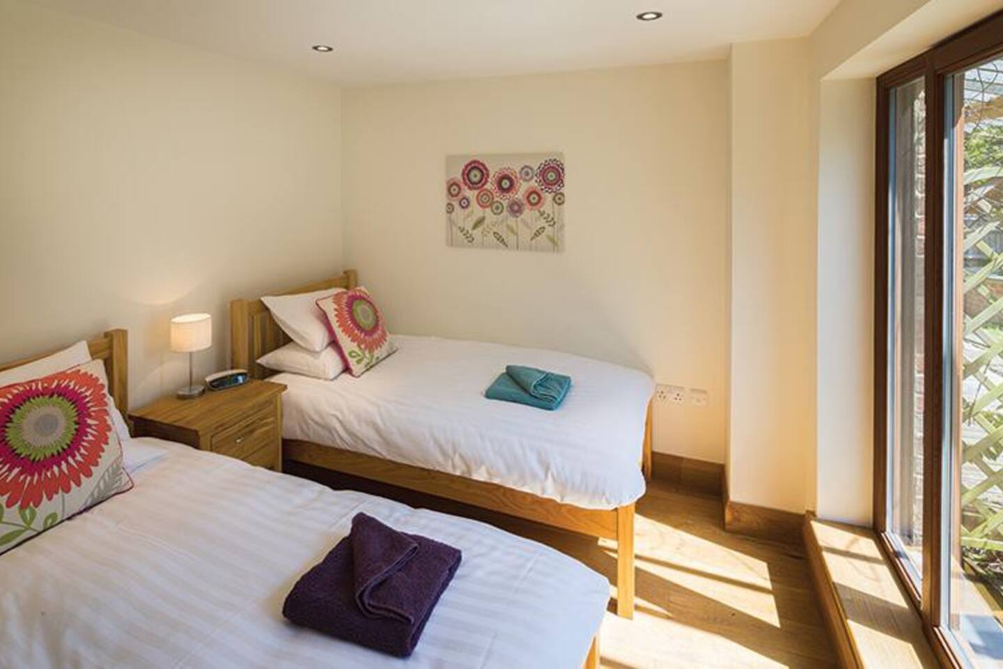 View 5a Ashbrook Mews in Westbrook Street OX11 9QA 5a Ashbrook Mews in Westbrook Street OX11 9QA - Property image 5 - VivreStays