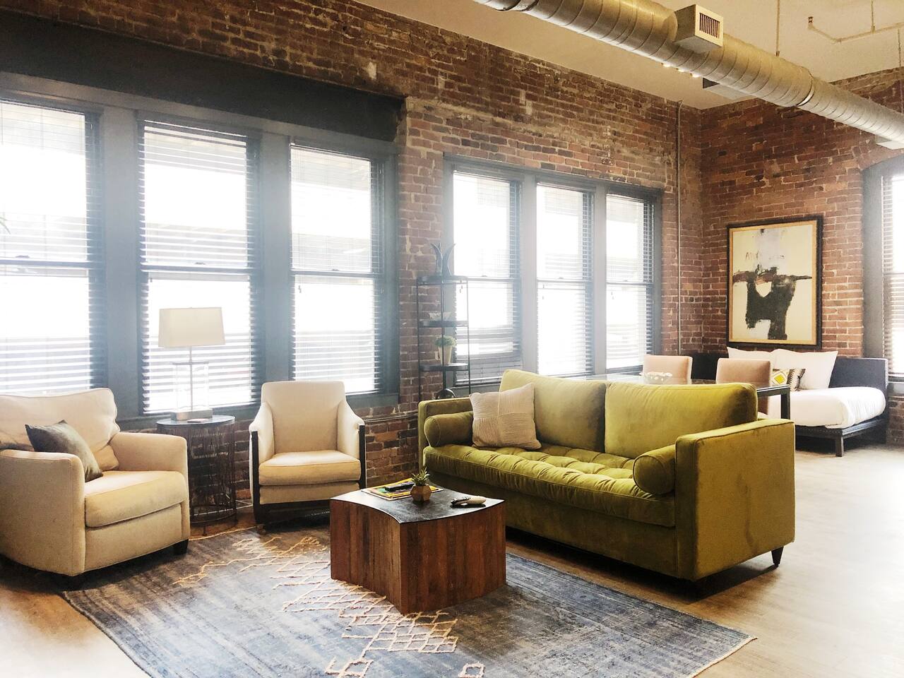 Spacious Loft in HEART of Downtown Music City! 406 — Nashville, TN — vacation rental