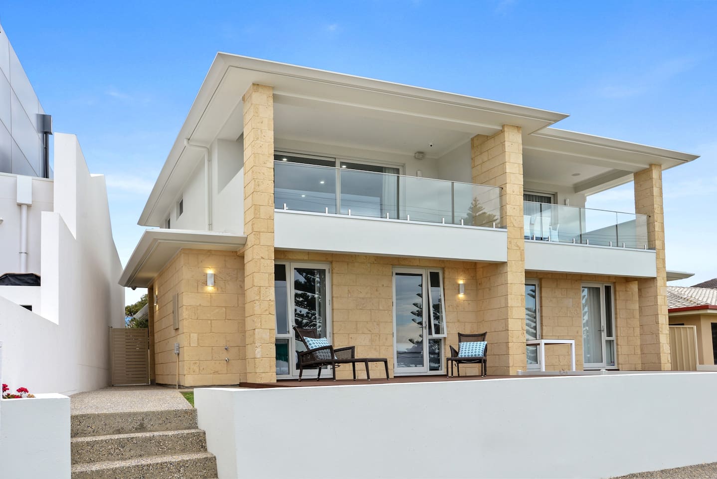 Basham Parade -28A Basham Pde-Wi-Fi-Linen Supplied — Port Elliot, SA — vacation rental