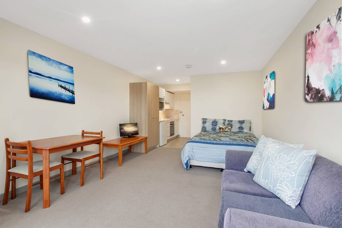 -Narraweena, Australia