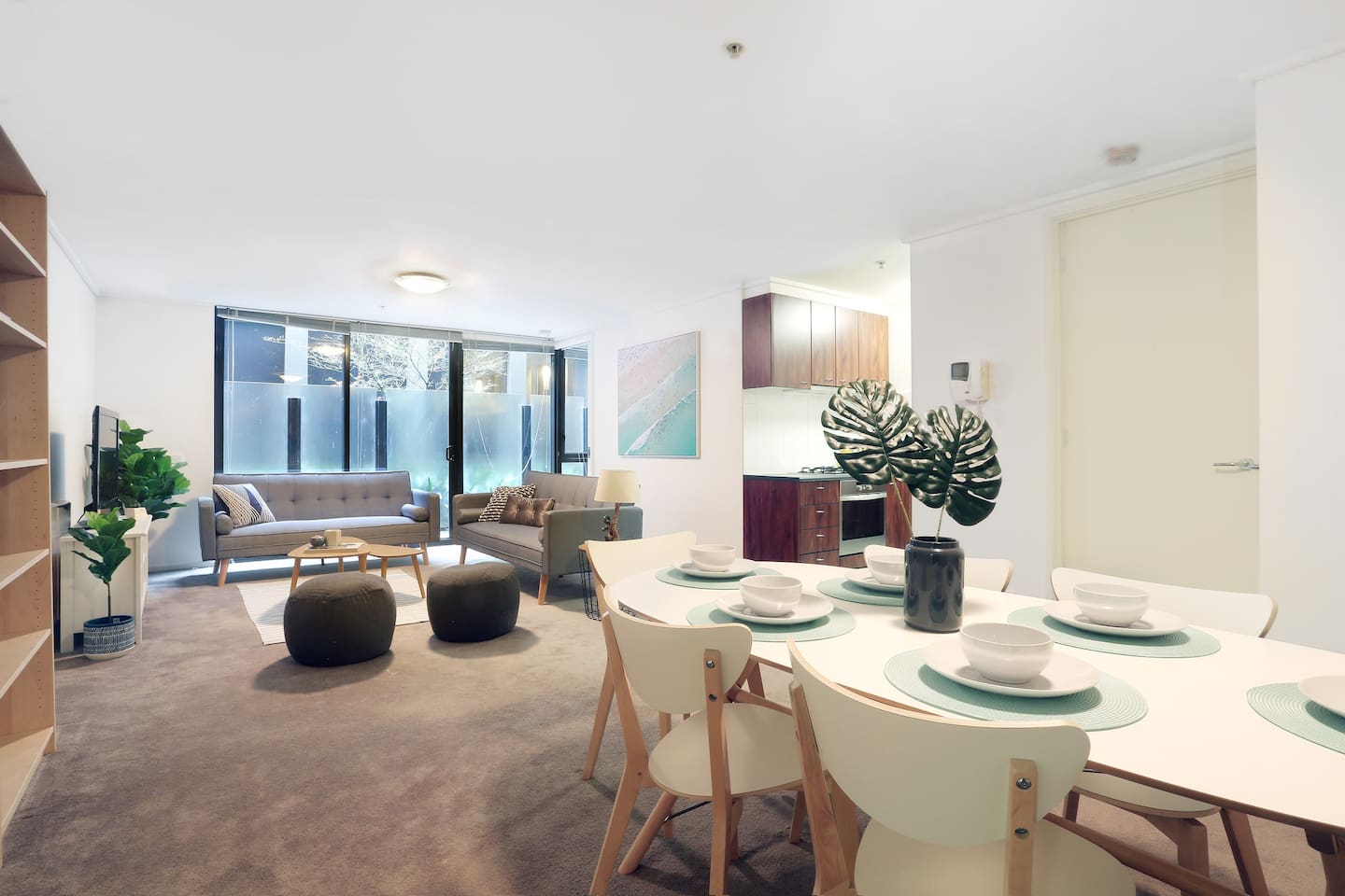 -Melbourne, Australia