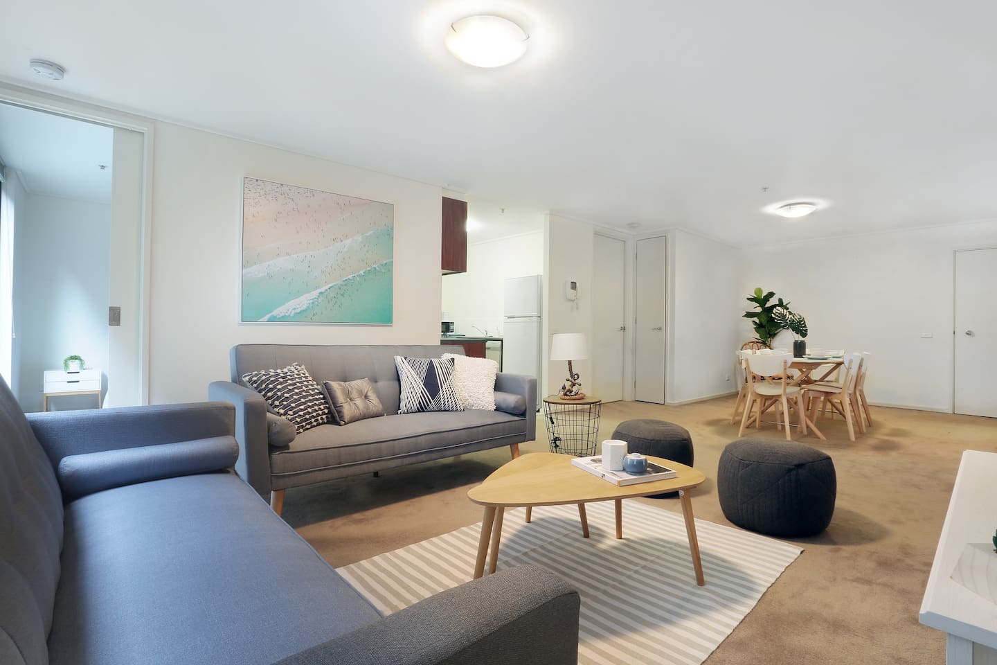 -Melbourne, Australia