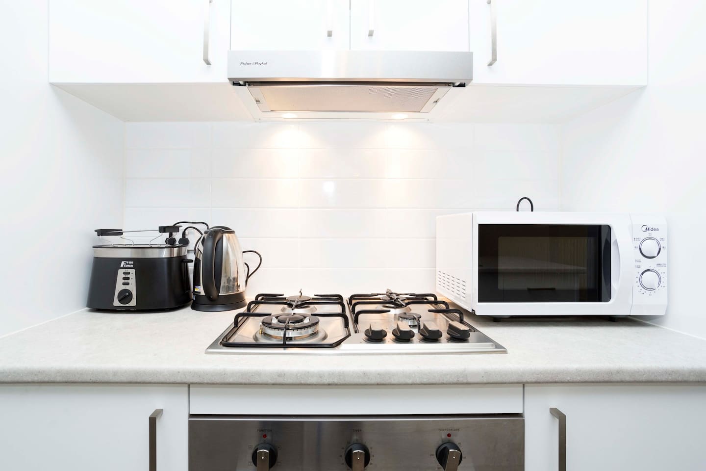 -Hamlyn Terrace, Australia