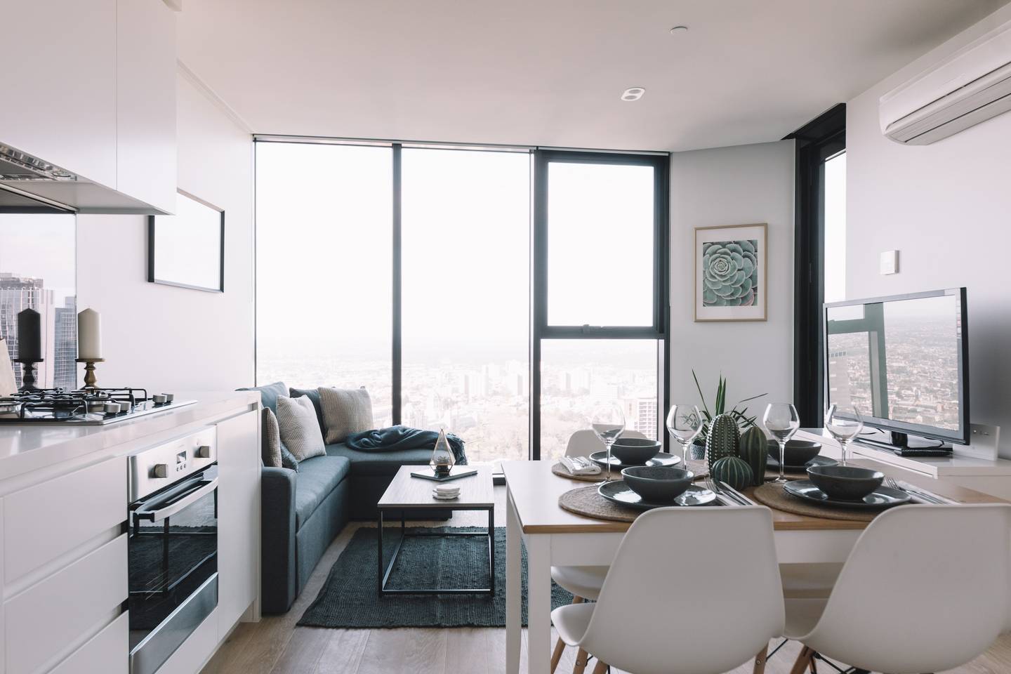 -Melbourne, Australia