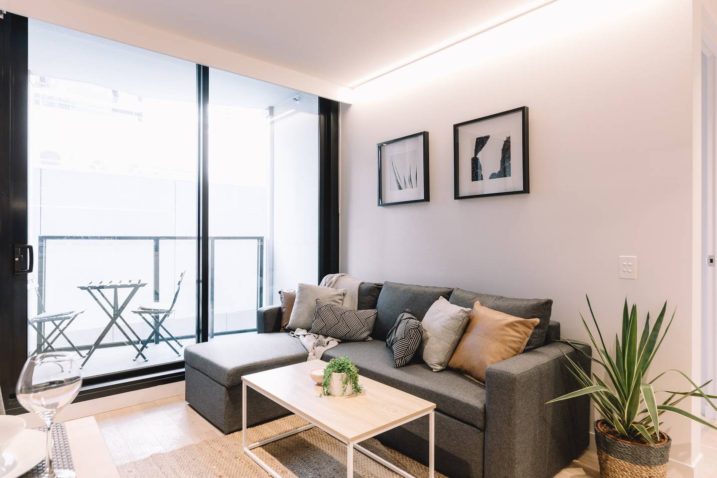 -Melbourne, Australia