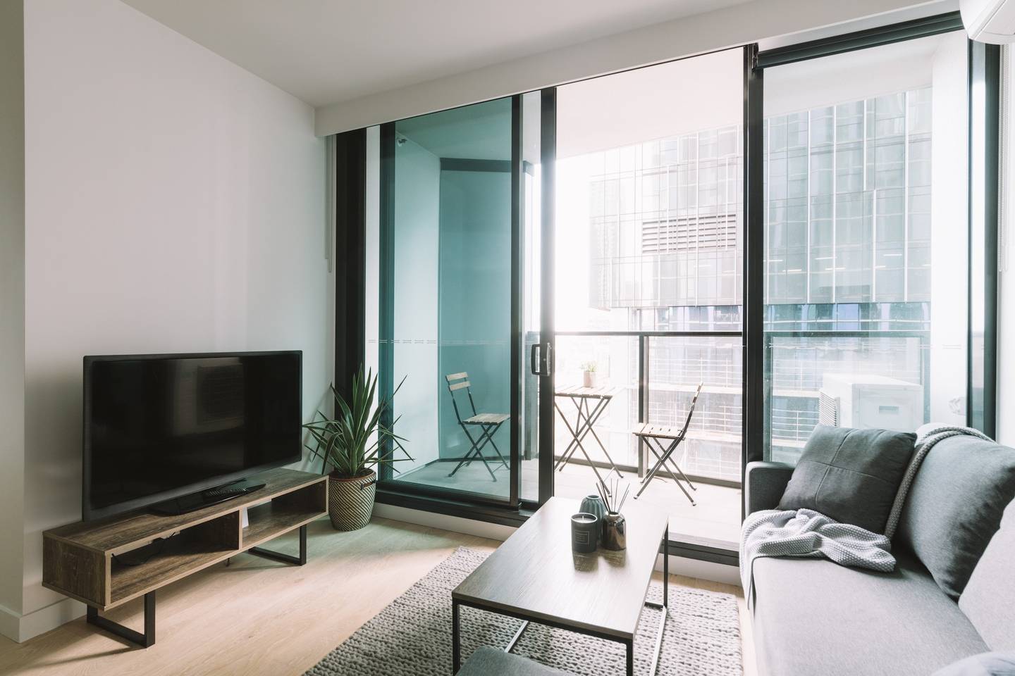 -Melbourne, Australia