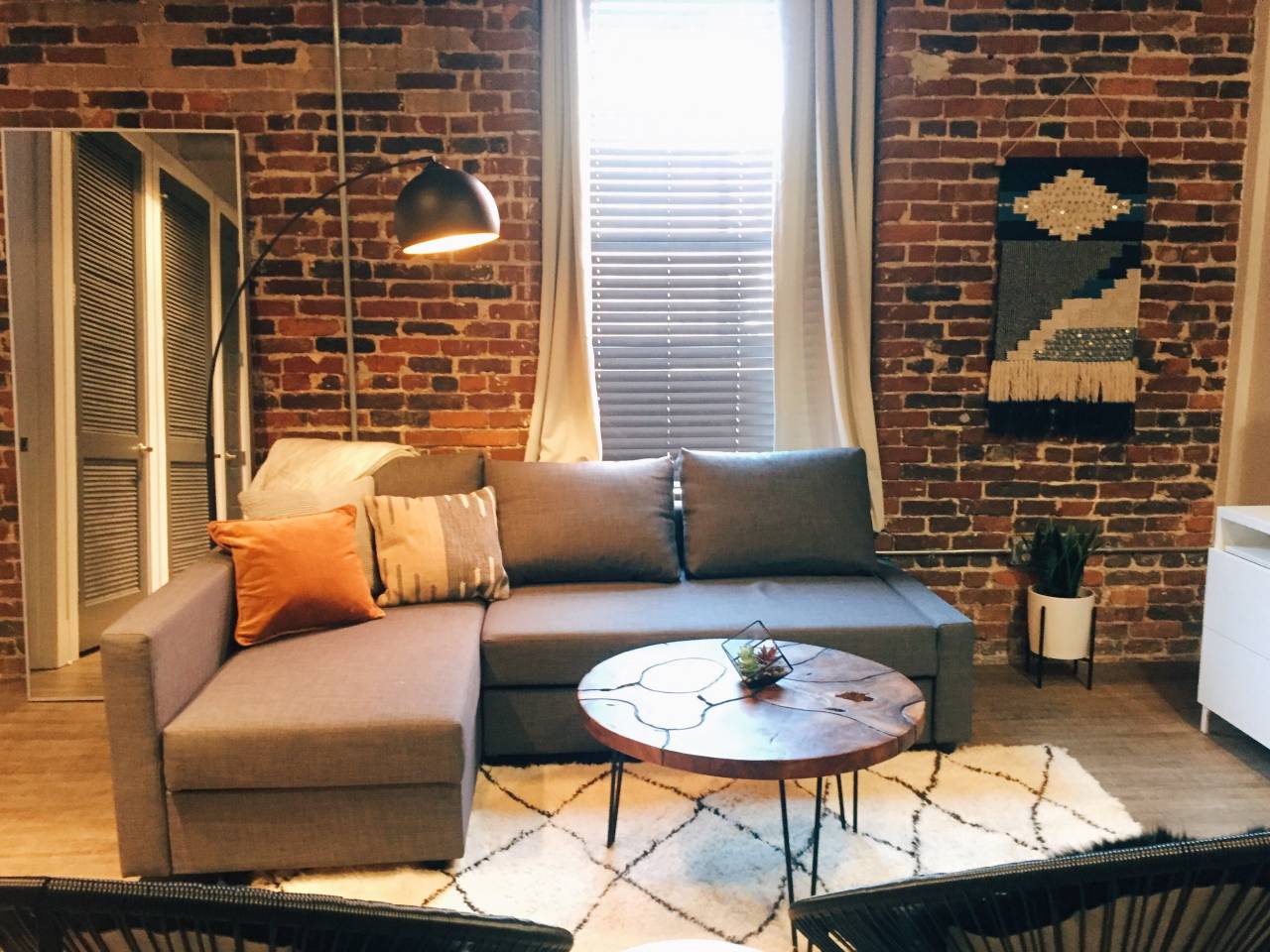 Downtown Loft > Just 1 BLOCK TO BROADWAY!! 305 — Nashville, TN — vacation rental