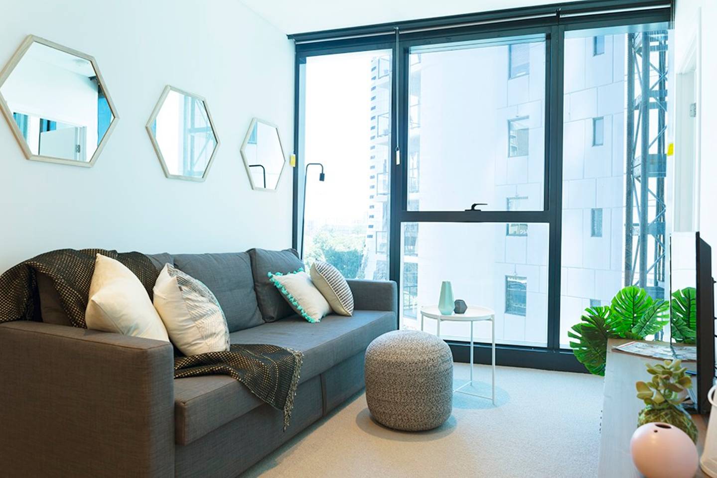 -Spring Hill, Australia