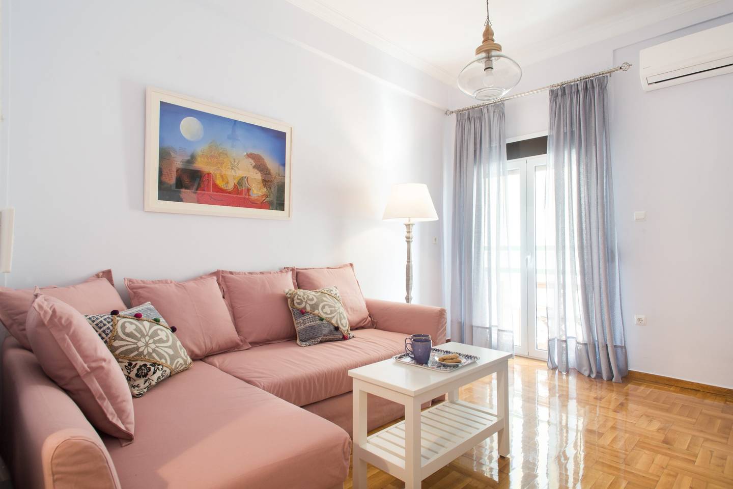 Holiday homes: Villas,Cottages, Rooms