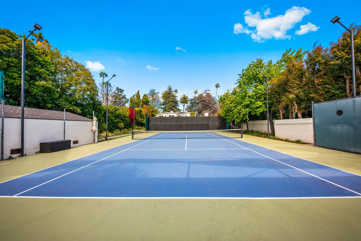 The Beverly Hills Estate & Tennis Court - Picture 4
