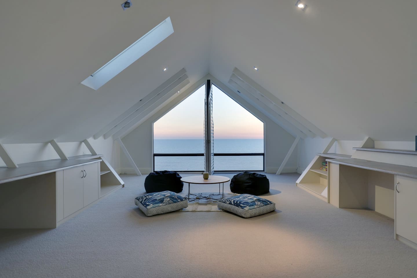 View 10