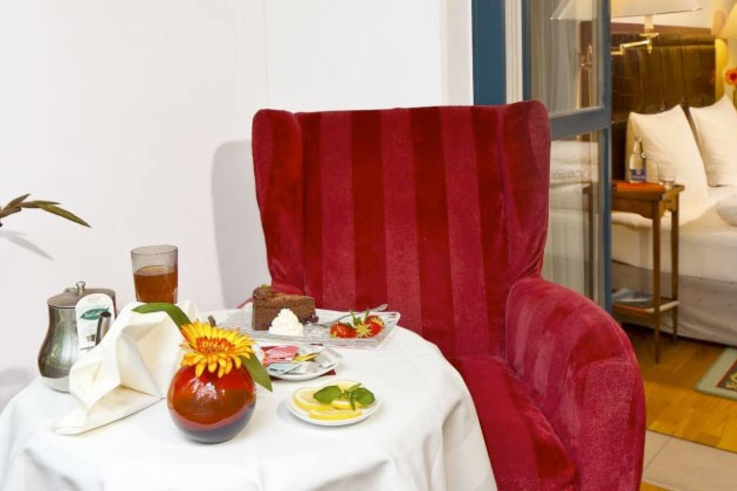Louisa's Place, Berlin 5-Star Hotel***** in B2 7, Berlin