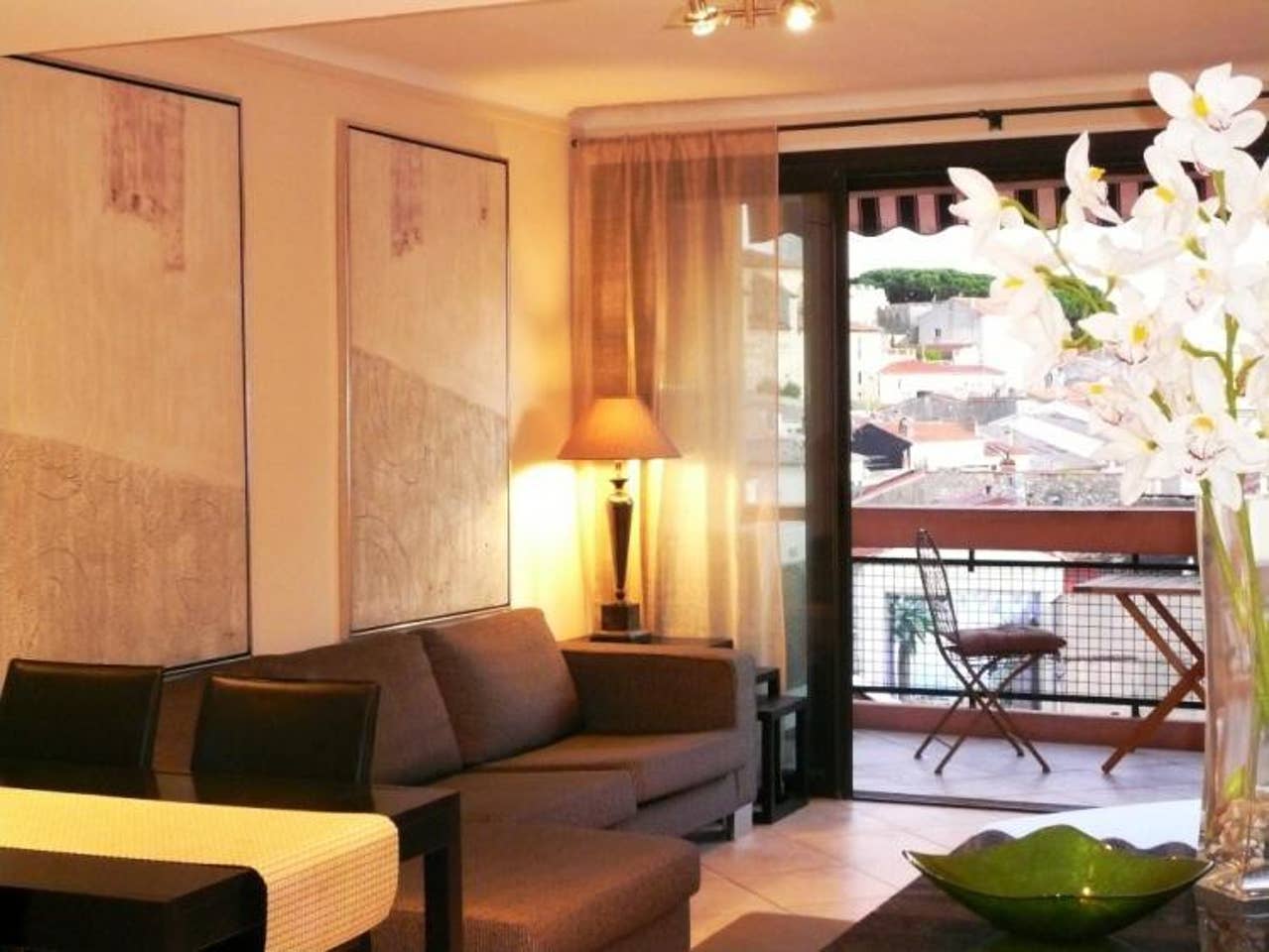 CANA325 - Three Bedroom, Three Bathroom rental in Cannes, Suquet in Cannes, Provence-Alpes-Côte d'Azur