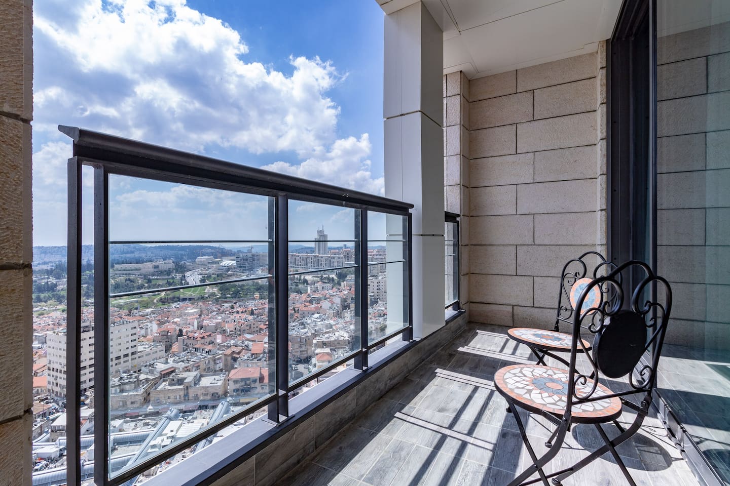 JTower Awesome 4 bedroom Breathtaking Views! photo 13