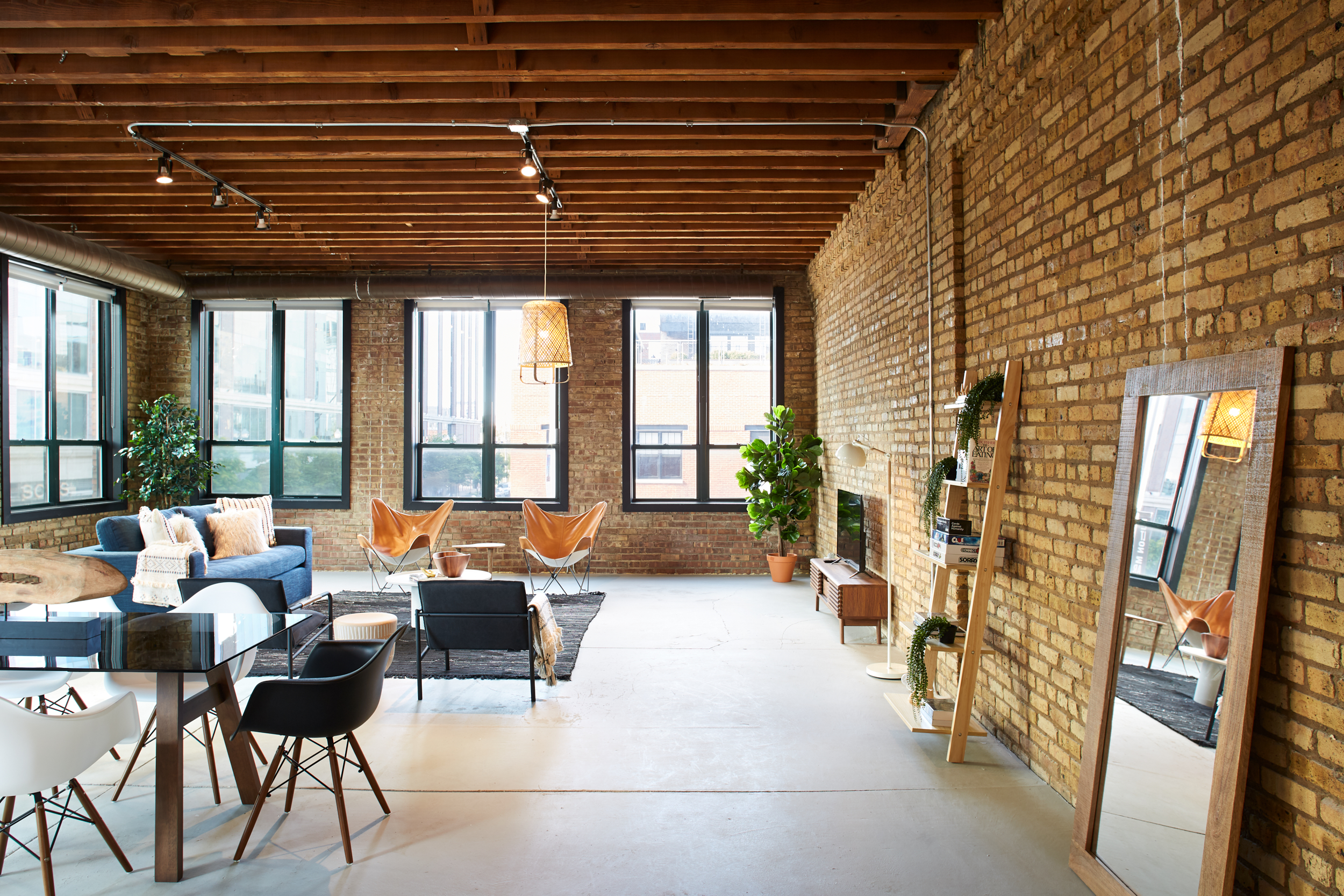 Stunning Designer Loft in Fulton Market, Sleeps 24 | Featured In Architectural Digest