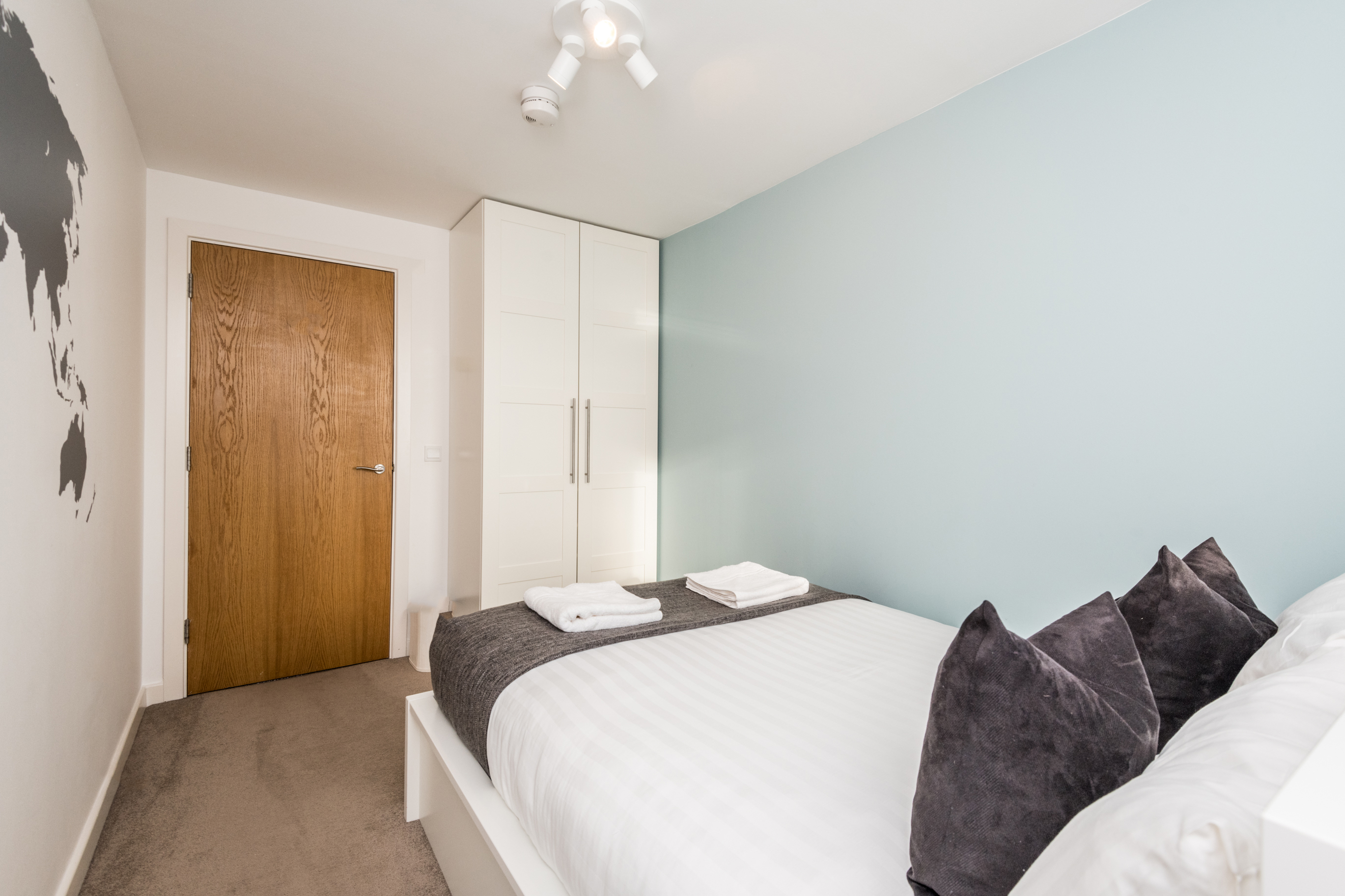 Host Apartments | The Baltic Penthouse with Balcony - Picture 9