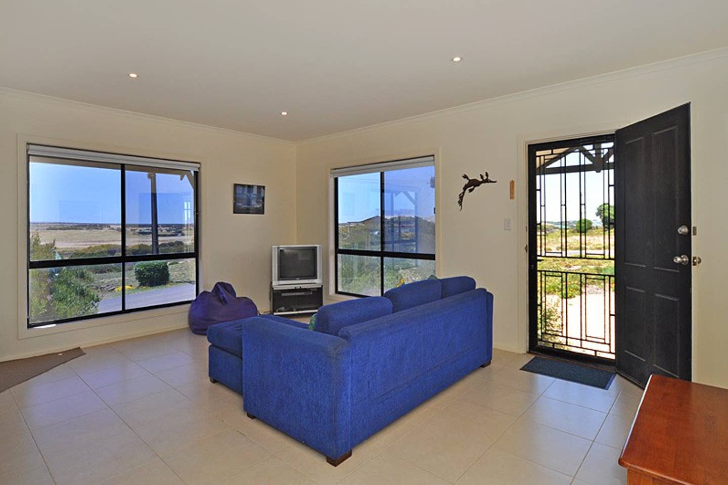 View 8