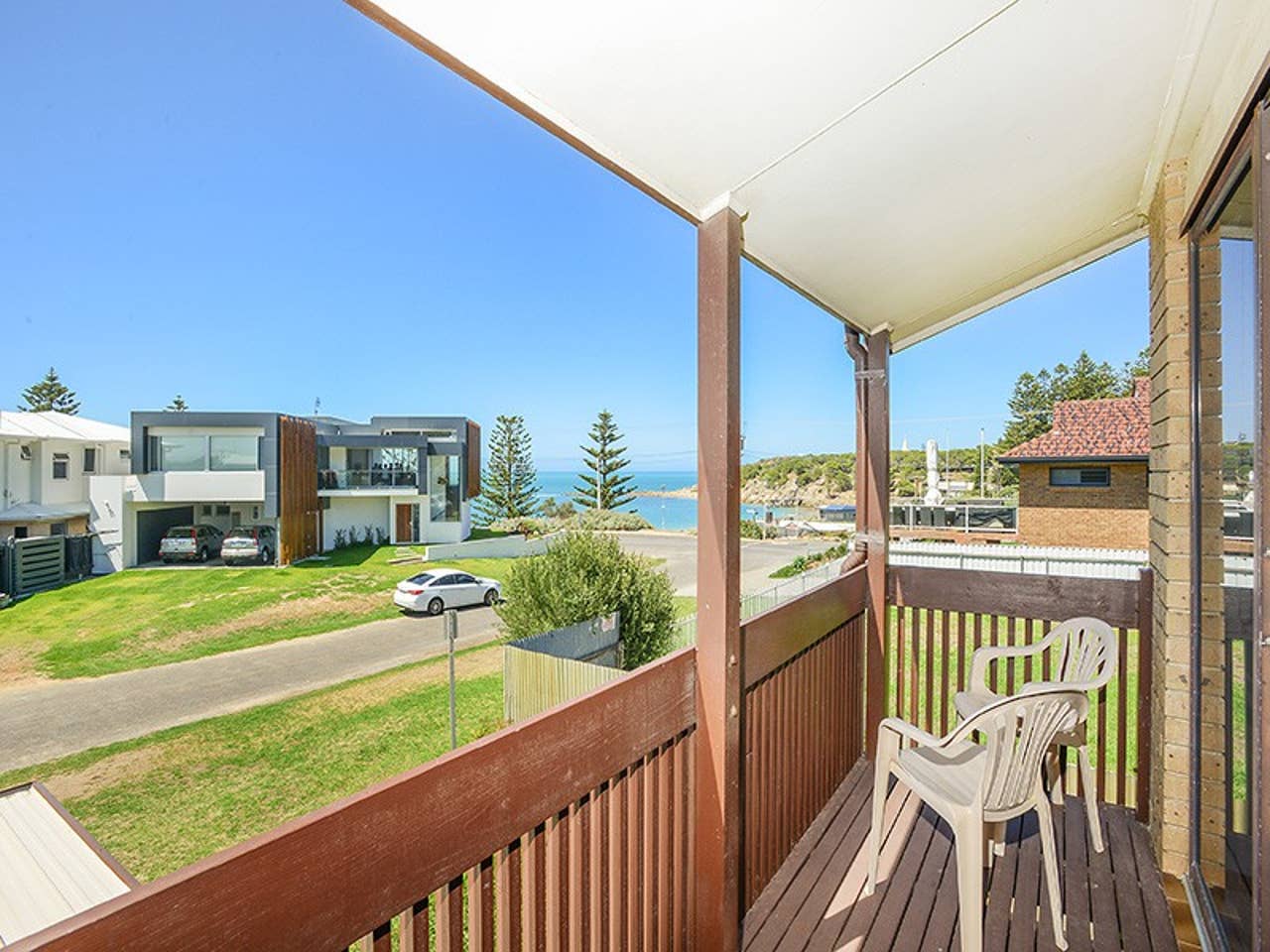 Unit 2 16 Strangways - Ocean Views — Port Elliot, SA — vacation rental