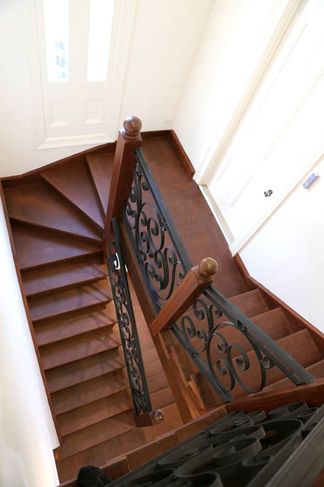 Amazing South Yarra Studios - Picture 8