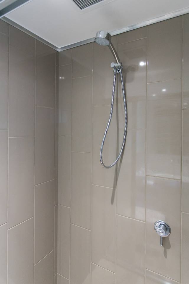 Amazing South Yarra Studios - Picture 7