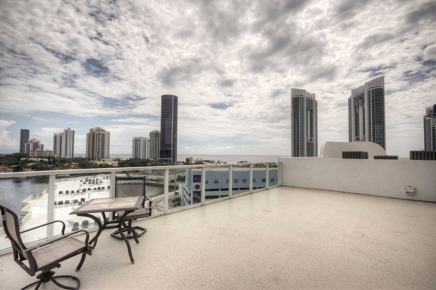 Le Marina Bay 1109 STR-01972 — Sunny Isles Beach, FL — vacation rental