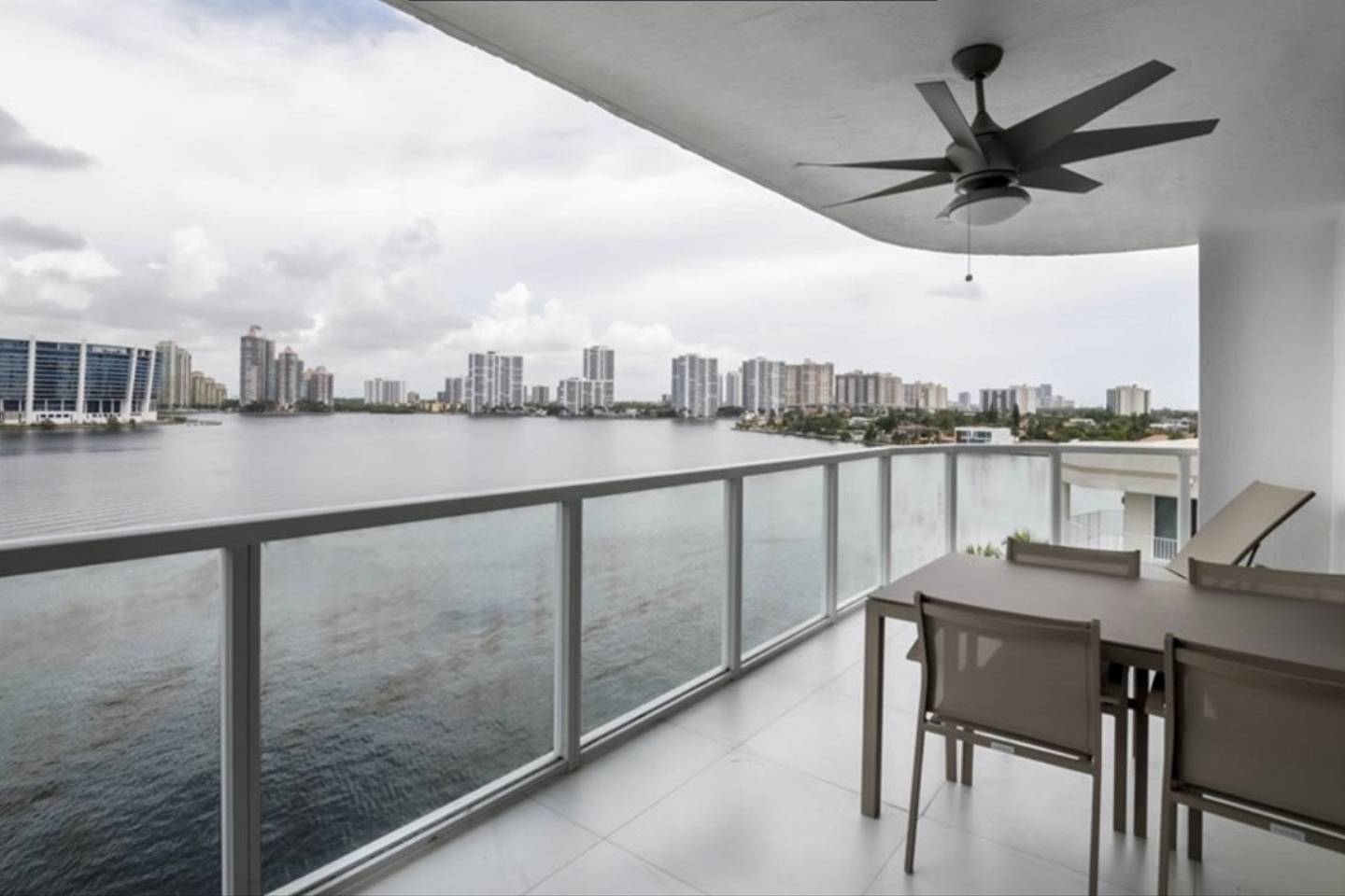 Le Marina Bay 810 STR-01434 — Sunny Isles Beach, FL — vacation rental