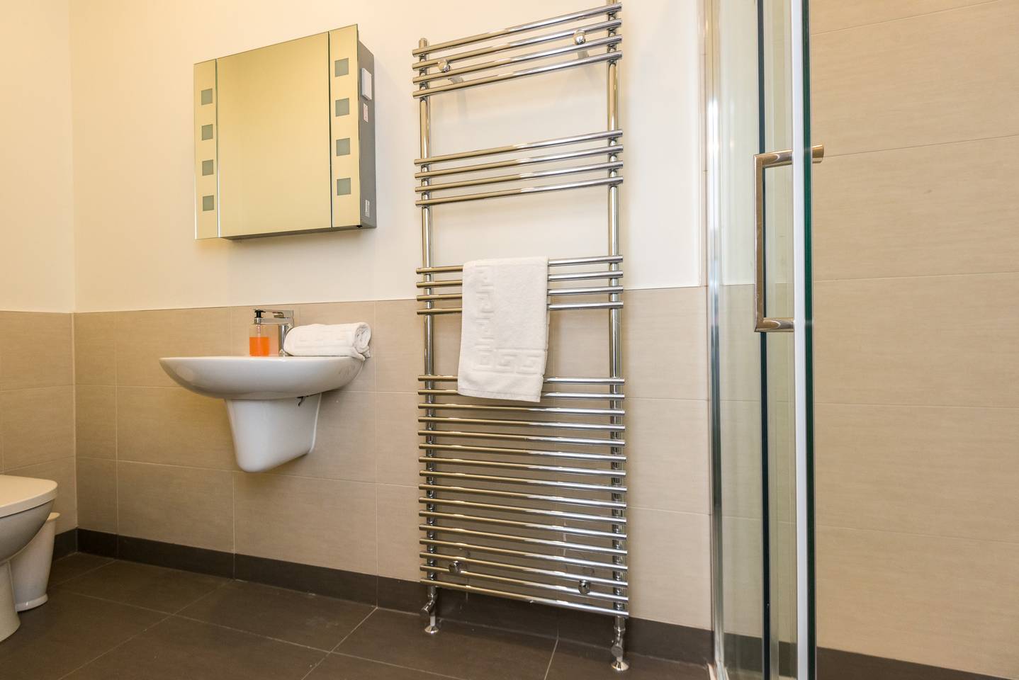Host Apartments | The Falkner Quarters II - Picture 16