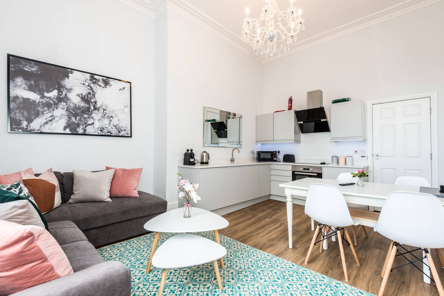 Host Apartments | The Falkner Quarters II