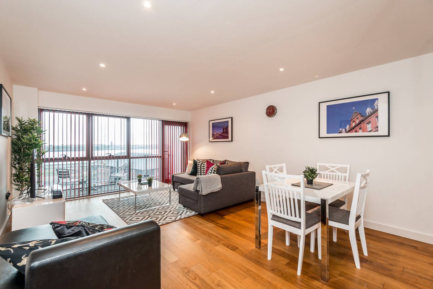 Host Apartments | Waterfront Living - Picture 6