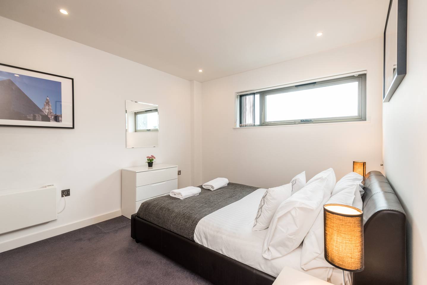 Host Apartments | Waterfront Living - Picture 12