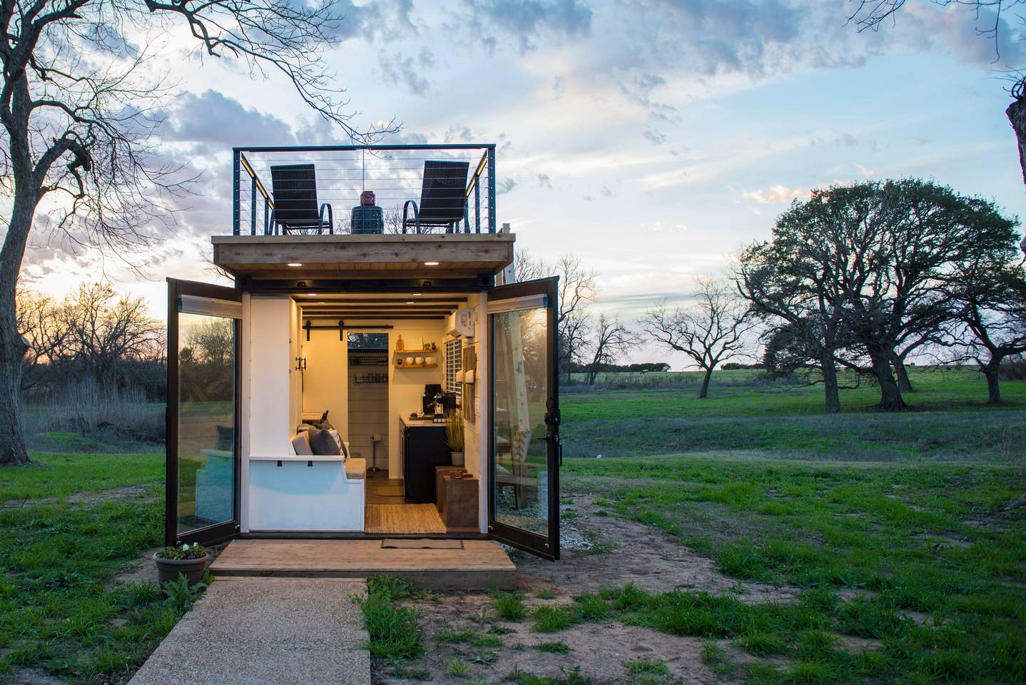 Unique Container Home in Waco — Waco, TX — vacation rental